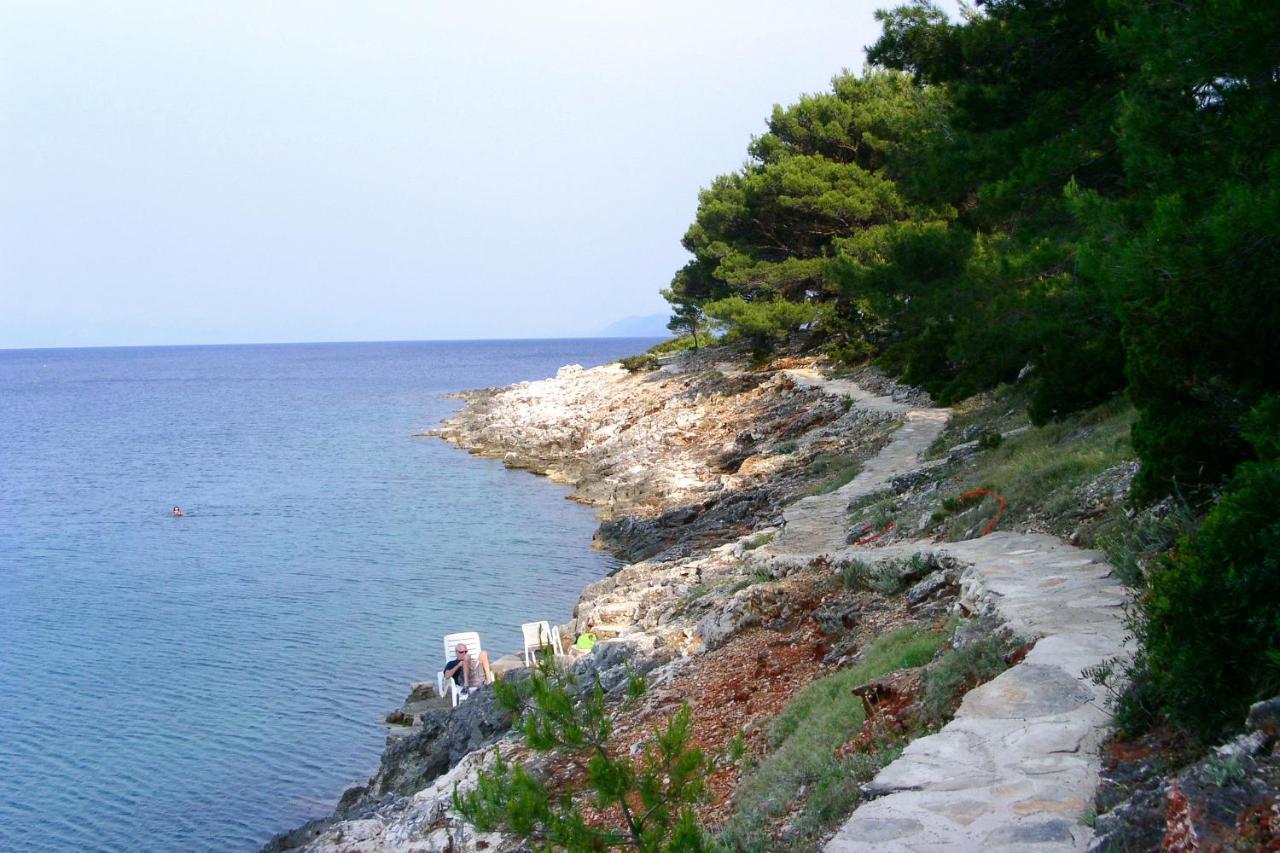 Apartments With A Parking Space Mudri Dolac, Hvar - 4043 Vrbanj Esterno foto